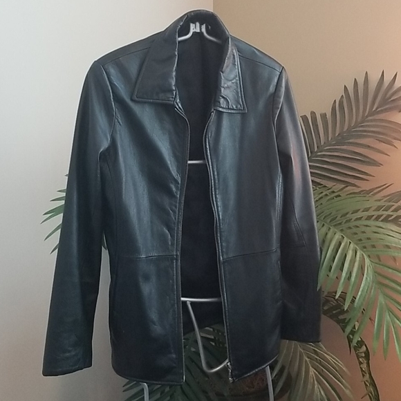 Genuine black leather jacket - Picture 1 of 5